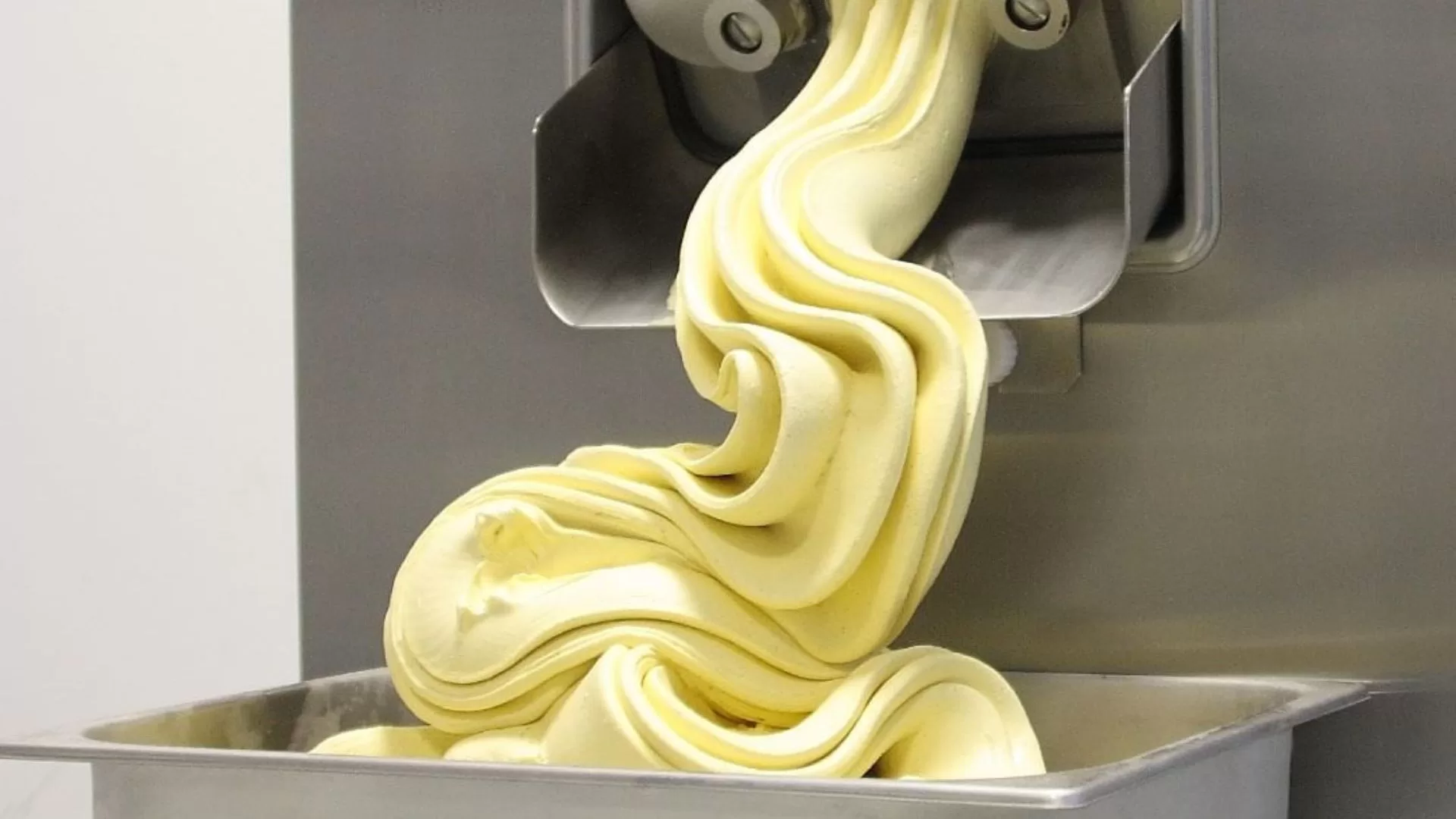 Conheça os equipamentos da Sorvemaq: máquinas de sorvete italiano para o autêntico gelato